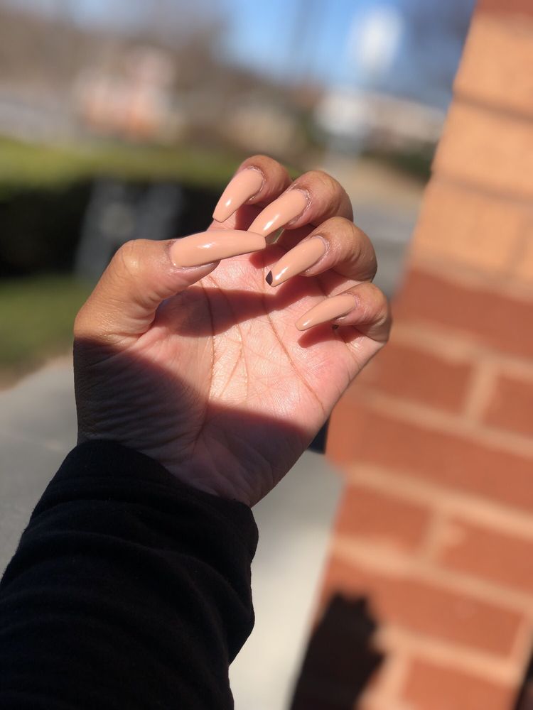 NUMBER ONE NAIL Updated May 2024 1907 S College St, Auburn, Alabama