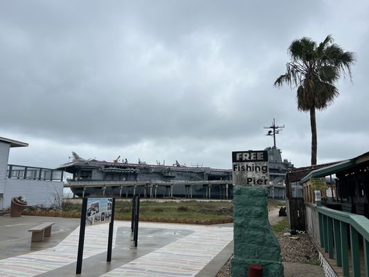 Pier 99 Restaurant by null