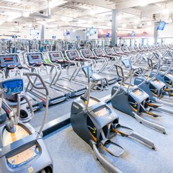 24 Hour Fitness - Fountain Valley