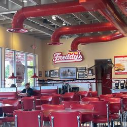 Freddy's Frozen Custard & Steakburgers