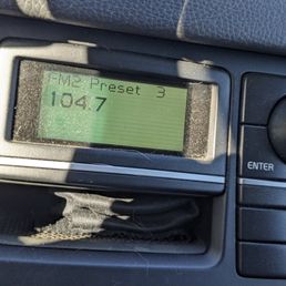 Radio and console not wiped down Radio and console not wiped down