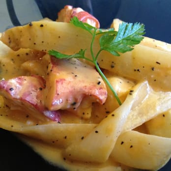 La Toque - White asparagus fettuccine, lobster, black truffle Chardonnay cream sauce - French Near Me - Napa, California