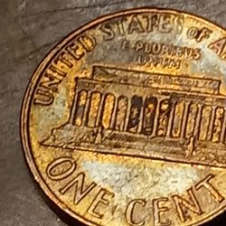 This is the reverse of that coin and if you look you can see the eagle and look in the memorial and see what you say