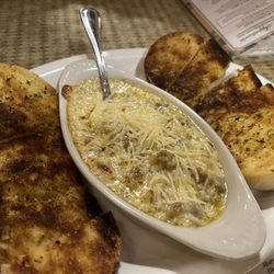 Biscotti's Restaurant - Sausage fondue appetizer