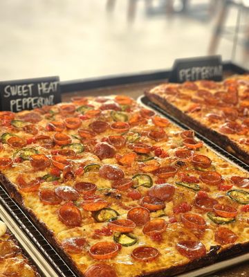 KIZZA PIZZA by null