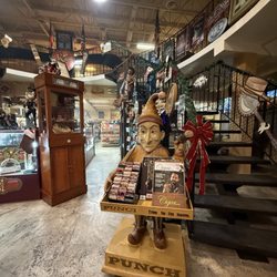 Don Kiki Cigar Superstore