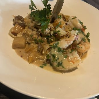 Bellamy's Restaurant - Brown Buttered fettuccine - New American Near Me - Escondido, California Bellamy's Restaurant - Brown Buttered fettuccine - New American Near Me - Escondido, California