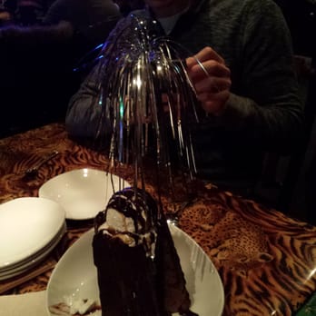 Rainforest Cafe - Dessert for 6. - American Near Me - Edison, New Jersey Rainforest Cafe - Dessert for 6. - American Near Me - Edison, New Jersey