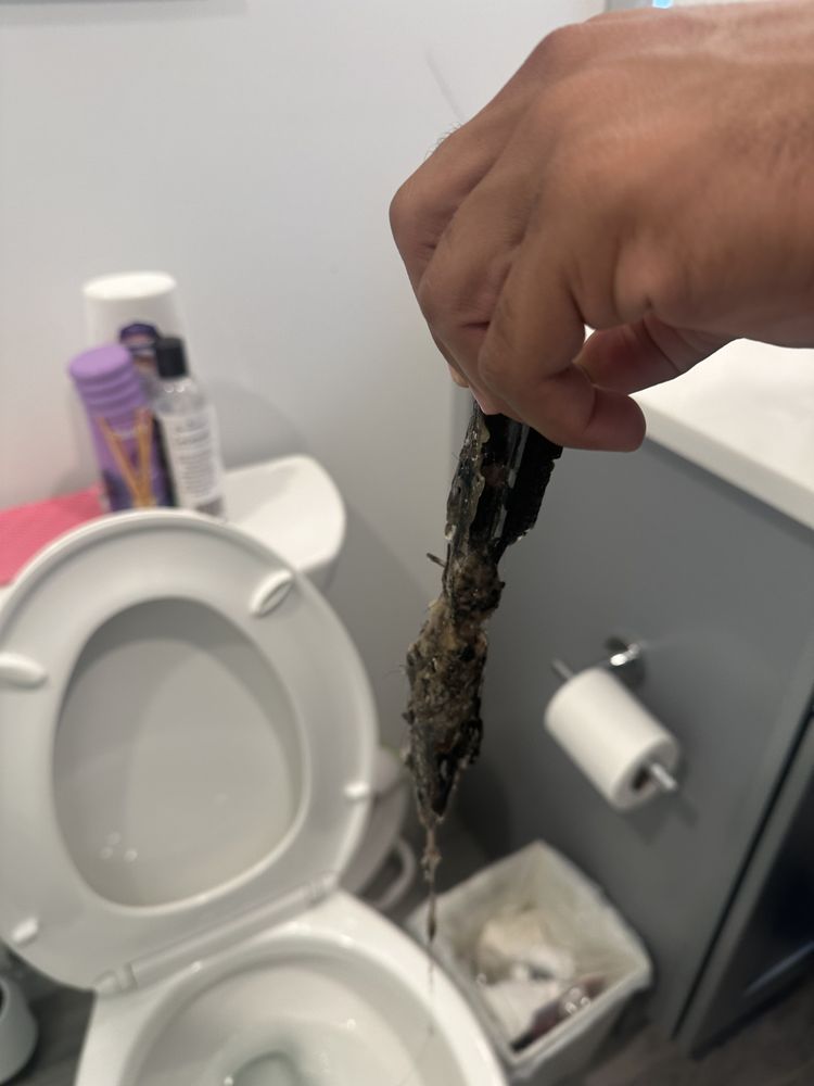 Slide of Pllumai Contracting