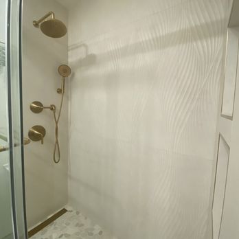 VS Renovation - Master bath remodeled - General Contractors Near Me