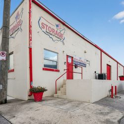 Storage Rentals of America
