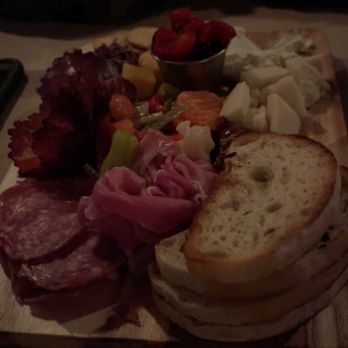 Sweetwater - Charcuterie board - Gastropubs Near Me - Boynton Beach, Florida Sweetwater - Charcuterie board - Gastropubs Near Me - Boynton Beach, Florida