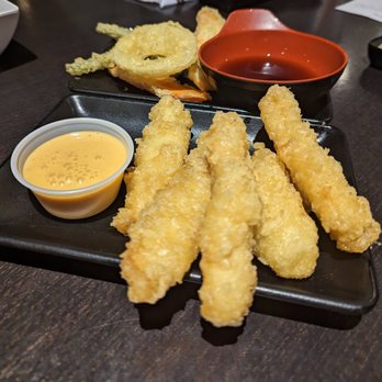 Sushi Martini - Fried calamari and tempura - Japanese Near Me - Rancho Cucamonga, California Sushi Martini - Fried calamari and tempura - Japanese Near Me - Rancho Cucamonga, California