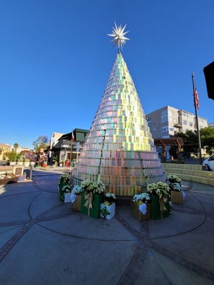 Piazza Basilone by null