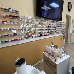 Top Nails