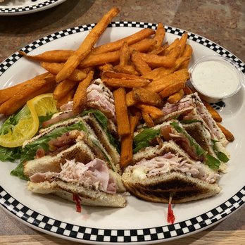 Black Bear Diner Aurora - Club with sweet potato fries. Wonderful. - Diners Near Me - Aurora, Colorado