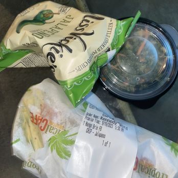 Tropical Smoothie Cafe - Drive thru pick up order came out to expectation. - Juice Bars & Smoothies Near Me - Carol Stream, Illinois Tropical Smoothie Cafe - Drive thru pick up order came out to expectation. - Juice Bars & Smoothies Near Me - Carol Stream, Illinois