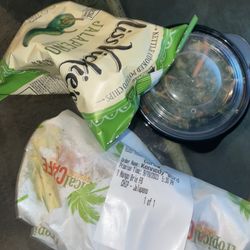 Drive thru pick up order came out to expectation.