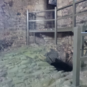 Threave Castle - Dungeon - Castles Near Me - Castle Douglas, DGY