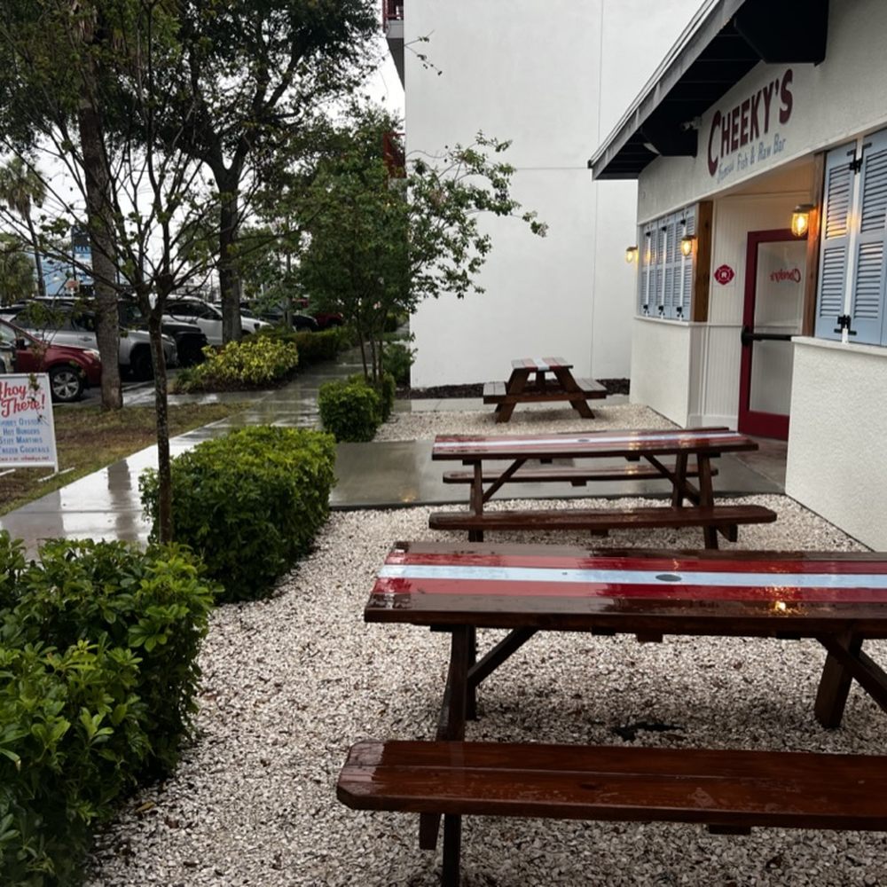 Cheeky's - Outdoor seating (when it is not raining) - Seafood Near Me - St. Petersburg, Florida