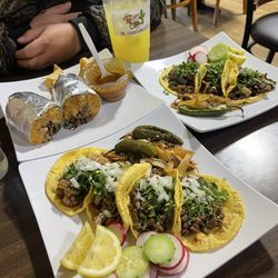 California Tacos - Tacos de asada & carnitas + Asada Burrito