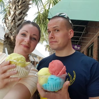Kilwins Ice Cream - Chocolate - Fudge - Ice Cream & Frozen Yogurt Near Me - Charleston, South Carolina Kilwins Ice Cream - Chocolate - Fudge - Ice Cream & Frozen Yogurt Near Me - Charleston, South Carolina