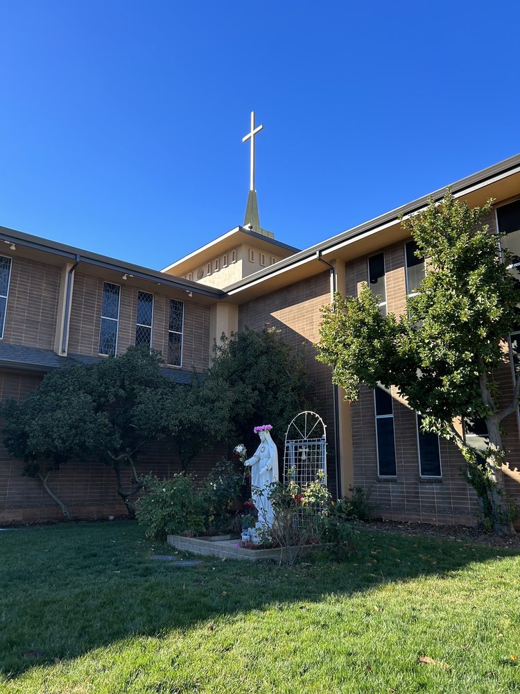 HOLY FAMILY CATHOLIC CHURCH 20 Photos & 10 Reviews 7817 Old Auburn