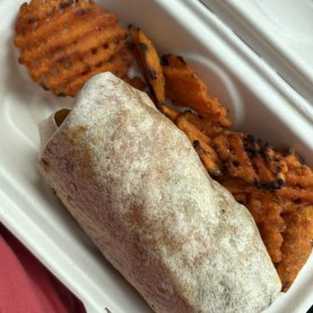 Clean Eatz - Blackened Salmon Wrap - Burgers Near Me - Suwanee, Georgia