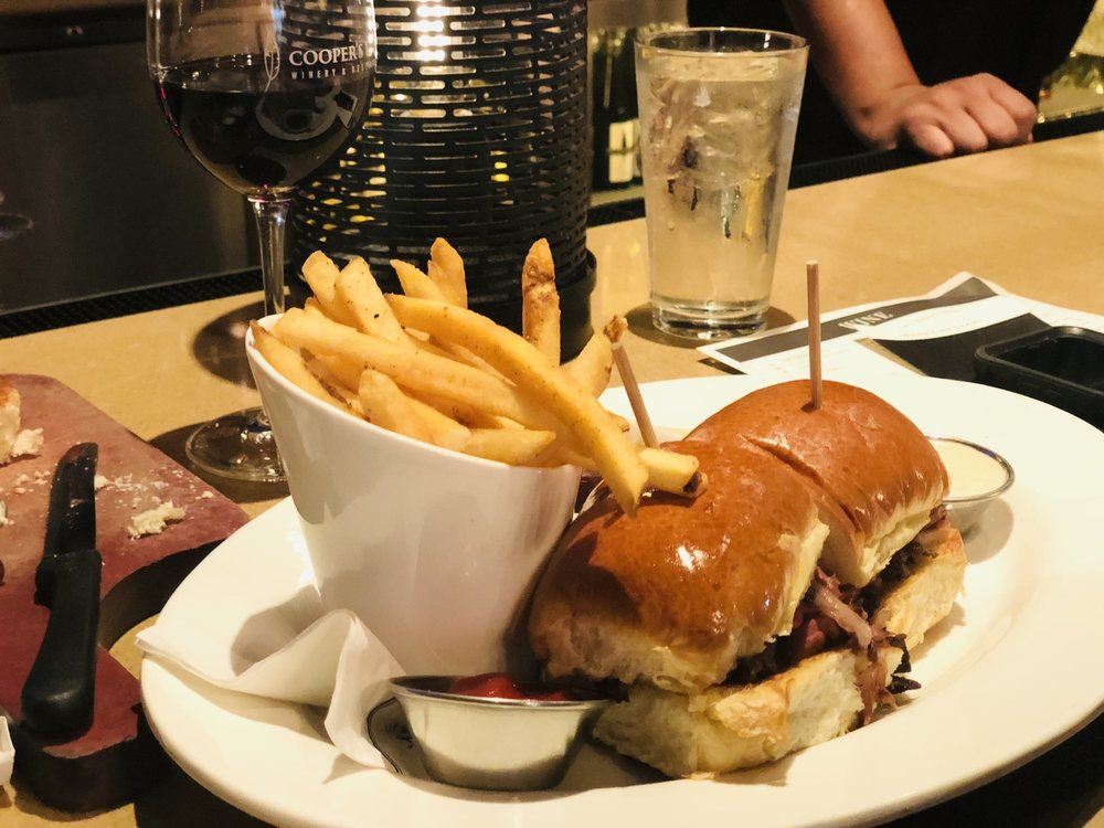 COOPER’S HAWK WINERY & RESTAURANT SOUTH BARRING 460 Photos & 712