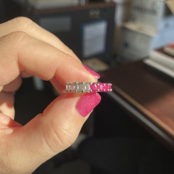 Windy City Diamonds - Jewelry Near Me - Chicago, Illinois