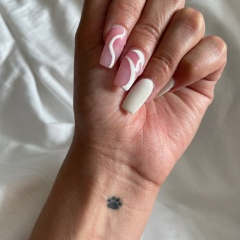 District Nail Club - Nail Technicians Near Me - Columbus, Ohio District Nail Club - Nail Technicians Near Me - Columbus, Ohio