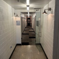 Station on The Riverwalk - Entry hallway.
