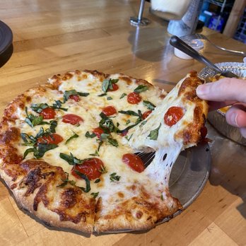The Pizza Patio - Classic Margherita Thin Crust Pizza - Pizza Near Me - Flagstaff, Arizona