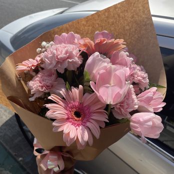 Alexa's Flowers - Florists Near Me - Arcadia, California