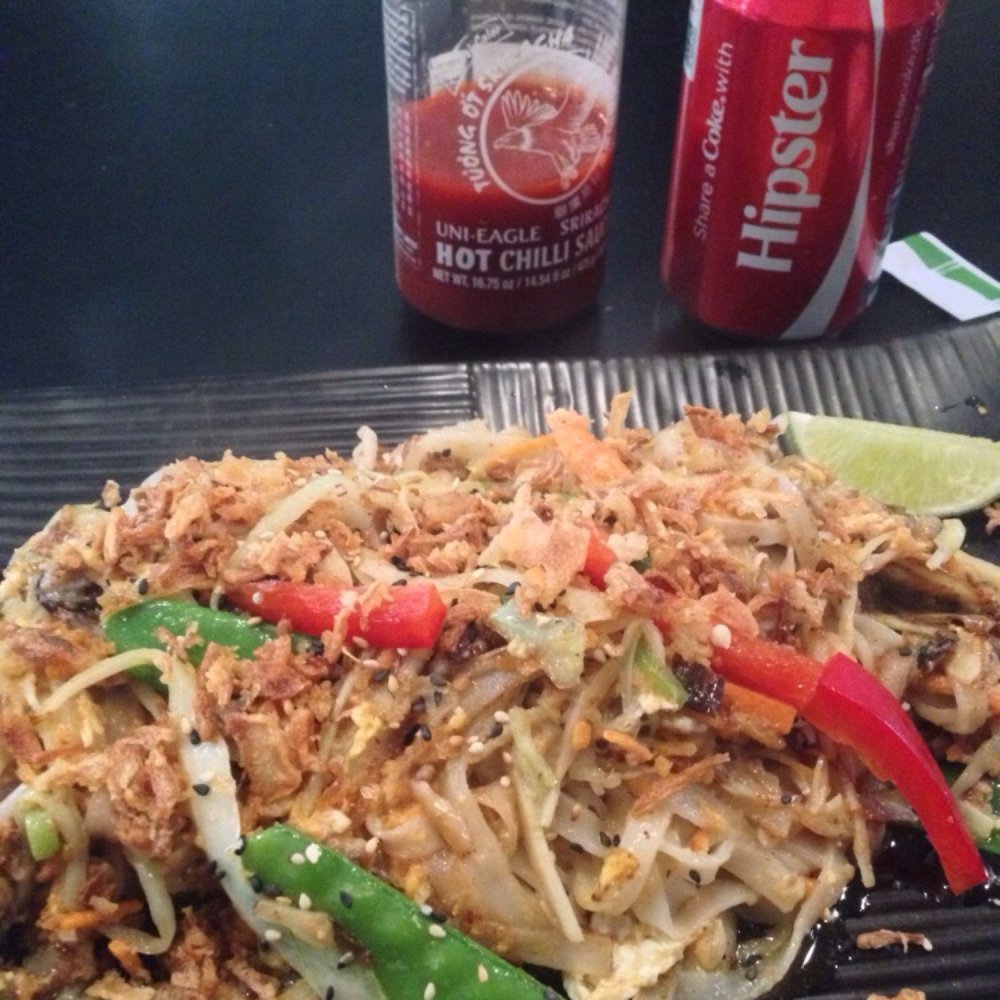 Chin Chin - Rice noodles with garlic sauce & peanut sauce - Chinese Near Me - Copenhagen, 84 Chin Chin - Rice noodles with garlic sauce & peanut sauce - Chinese Near Me - Copenhagen, 84