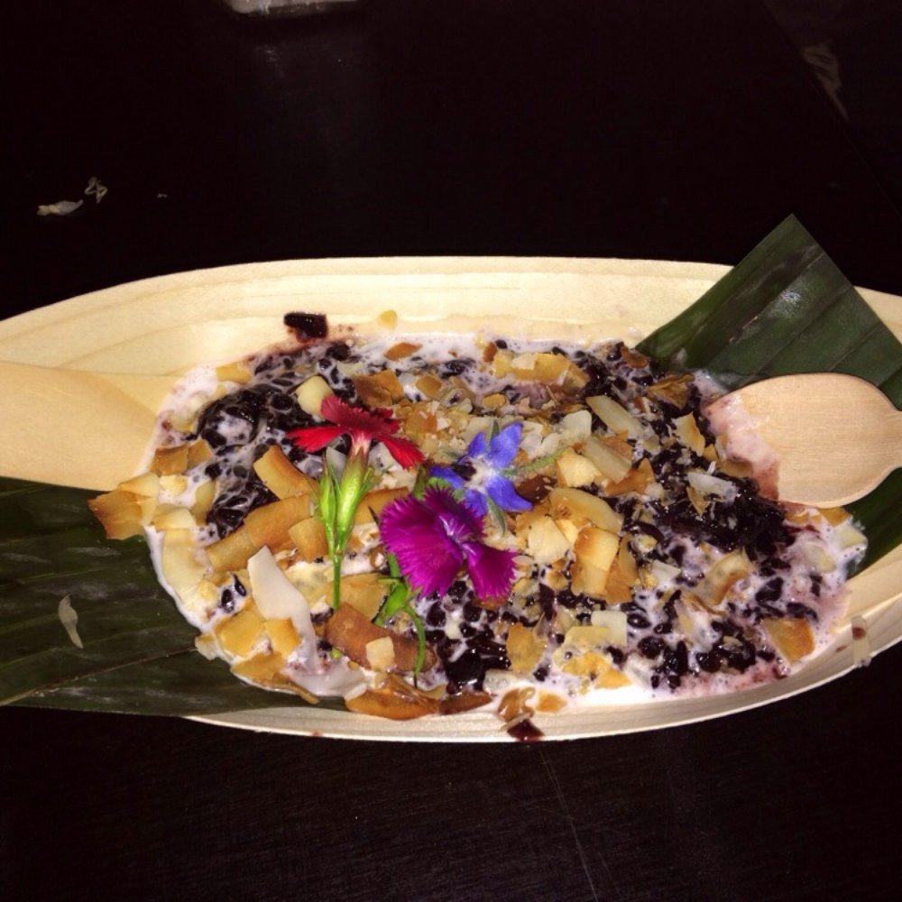 Chinoiserie - Sticky black rice with banana and coconut boat - Taiwanese Near Me - Mount Albert, AUK Chinoiserie - Sticky black rice with banana and coconut boat - Taiwanese Near Me - Mount Albert, AUK