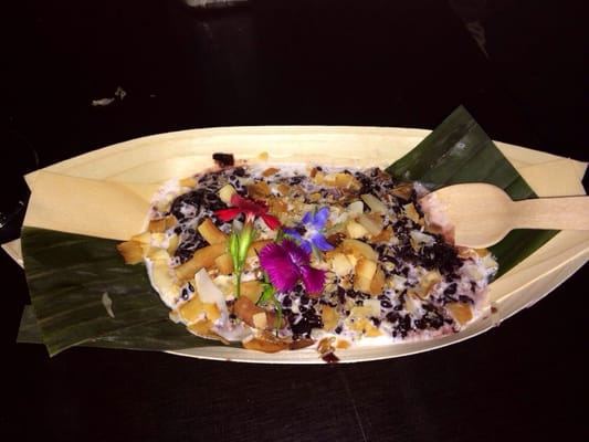 THE ROLL - ESPRESSO DINING BAR by null