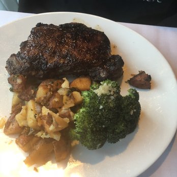 Red Fox Restaurant & Bar - Ny strip - Sandwiches Near Me - Middletown, Connecticut Red Fox Restaurant & Bar - Ny strip - Sandwiches Near Me - Middletown, Connecticut