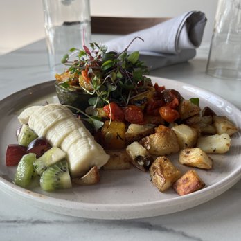 Stella Luna - Roasted squash sunrise (vegan) - Breakfast & Brunch Near Me - Big Bear Lake, California Stella Luna - Roasted squash sunrise (vegan) - Breakfast & Brunch Near Me - Big Bear Lake, California