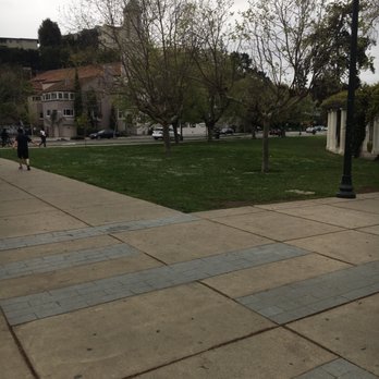Lake Shore Park - Parks Near Me - Oakland, California Lake Shore Park - Parks Near Me - Oakland, California