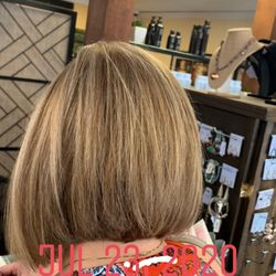 Lisa Marie Salon