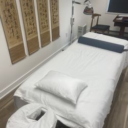 Nautilus Acupuncture and Herbal Medicine
