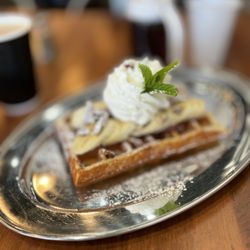 Belgium Waffle Haus - Banana Pecan Waffle