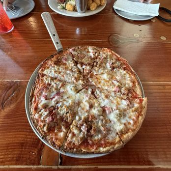 Diamond Knot Brewery & Alehouse - Breweries Near Me - Mukilteo, Washington