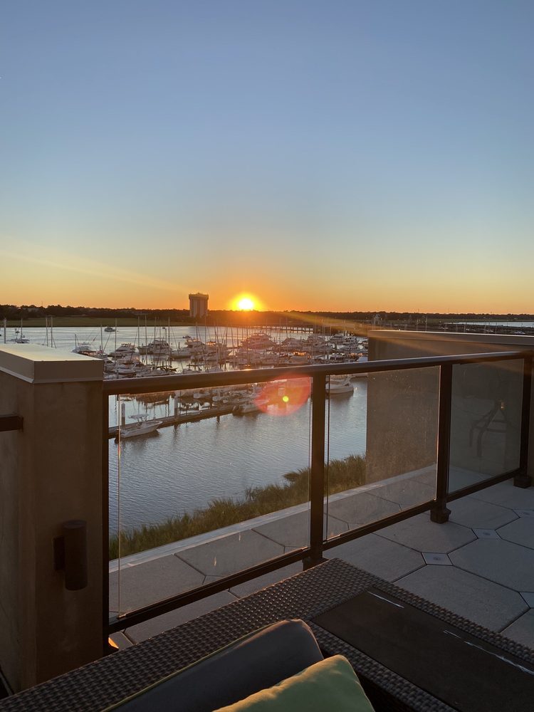 45 WATERSIDE ON LOCKWOOD Updated September 2024 32 Photos 45 Lockwood Dr, Charleston
