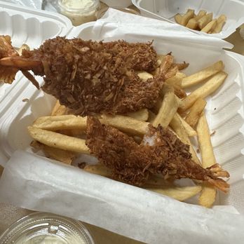 Lahaina's - Burnt coconut shrimp - $19 - Burgers Near Me - San Luis Obispo, California