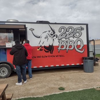 Ghost Food Park - 225 BBQ - YUMMMM - Food Trucks Near Me - Arlington, Texas Ghost Food Park - 225 BBQ - YUMMMM - Food Trucks Near Me - Arlington, Texas