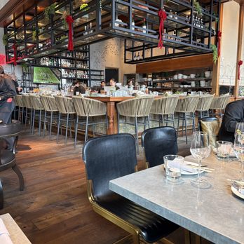 Little Sister - Bar inside restaurant - Vietnamese Near Me - Irvine, California