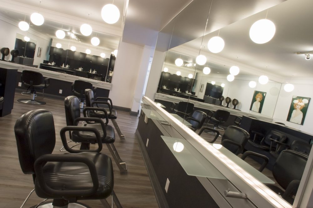 Michael Kluthe Salon Image