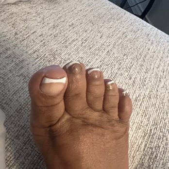 Bb Beauty Nails & Spa - A horrible pedicure done by Thanah - Nail Salons Near Me - San Antonio, Texas